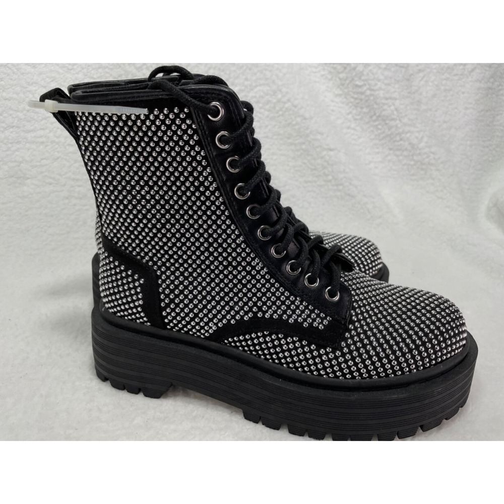 Gianni Bini Non-Stop Studded Combat Boots Chunky Lug Sole Platform Sz 6 See Pics